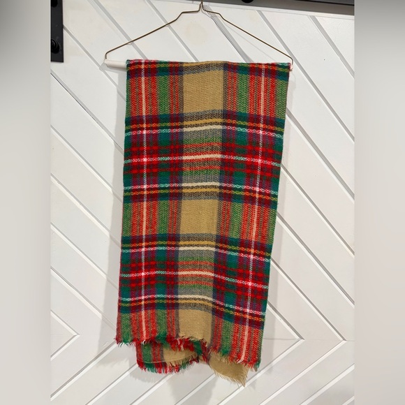 Cozy Plaid Blanket Scarf - Women’s OS - Picture 2 of 3